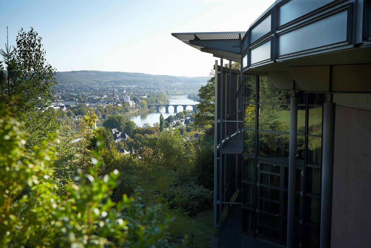Robert-Schuman-Haus Hotel Trier Exterior photo