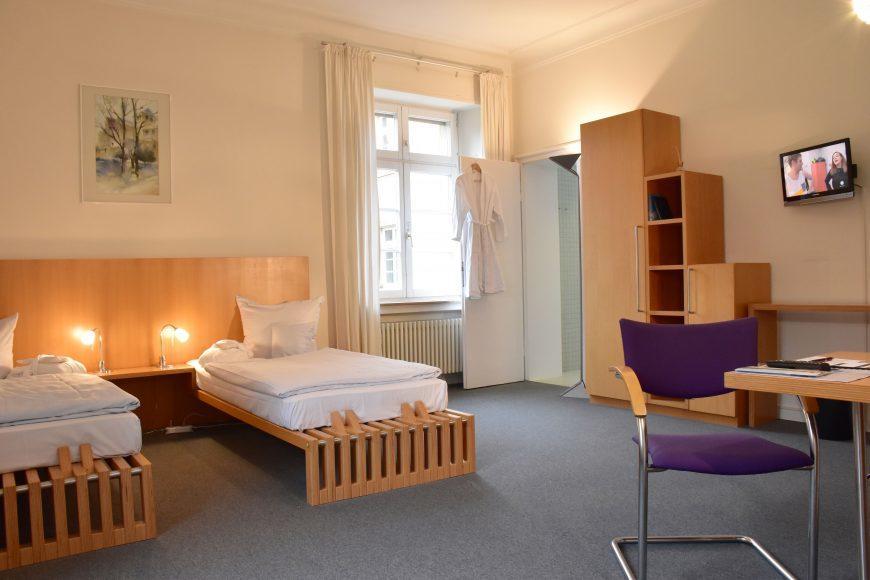 Robert-Schuman-Haus Hotel Trier Exterior photo